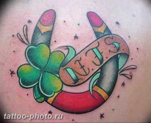 фото тату клевер четырехлистный 24.12.2018 №354 - four leaf clover tattoo - tattoo-photo.ru