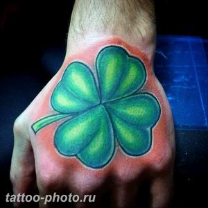 фото тату клевер четырехлистный 24.12.2018 №378 - four leaf clover tattoo - tattoo-photo.ru