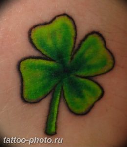 фото тату клевер четырехлистный 24.12.2018 №391 - four leaf clover tattoo - tattoo-photo.ru