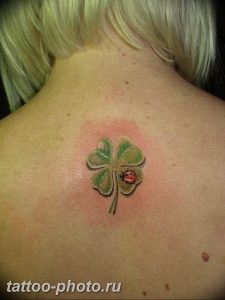 фото тату клевер четырехлистный 24.12.2018 №409 - four leaf clover tattoo - tattoo-photo.ru
