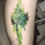 фото тату клевер четырехлистный 24.12.2018 №426 - four leaf clover tattoo - tattoo-photo.ru