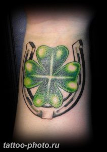 фото тату клевер четырехлистный 24.12.2018 №435 - four leaf clover tattoo - tattoo-photo.ru
