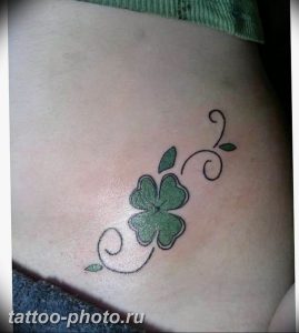 фото тату клевер четырехлистный 24.12.2018 №453 - four leaf clover tattoo - tattoo-photo.ru