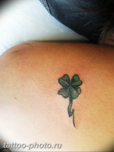 фото тату клевер четырехлистный 24.12.2018 №454 - four leaf clover tattoo - tattoo-photo.ru