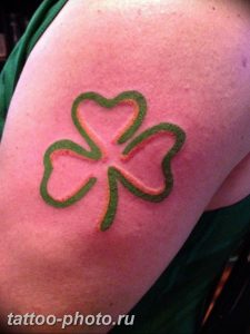 фото тату клевер четырехлистный 24.12.2018 №460 - four leaf clover tattoo - tattoo-photo.ru