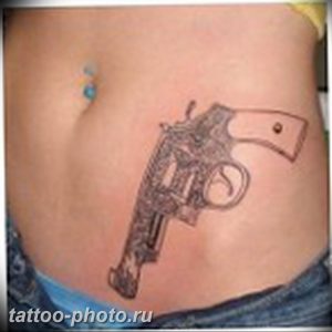 фото тату револьвер 24.12.2018 №002 - photo tattoo revolver - tattoo-photo.ru