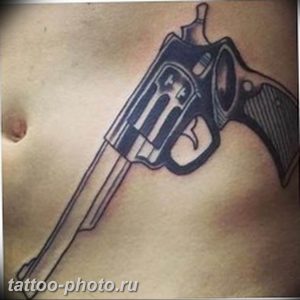 фото тату револьвер 24.12.2018 №012 - photo tattoo revolver - tattoo-photo.ru