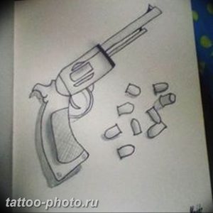 фото тату револьвер 24.12.2018 №037 - photo tattoo revolver - tattoo-photo.ru