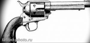 фото тату револьвер 24.12.2018 №063 - photo tattoo revolver - tattoo-photo.ru