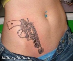 фото тату револьвер 24.12.2018 №124 - photo tattoo revolver - tattoo-photo.ru