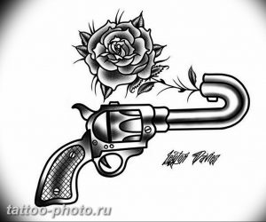 фото тату револьвер 24.12.2018 №212 - photo tattoo revolver - tattoo-photo.ru