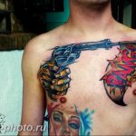 фото тату револьвер 24.12.2018 №229 - photo tattoo revolver - tattoo-photo.ru