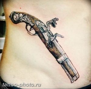фото тату револьвер 24.12.2018 №231 - photo tattoo revolver - tattoo-photo.ru