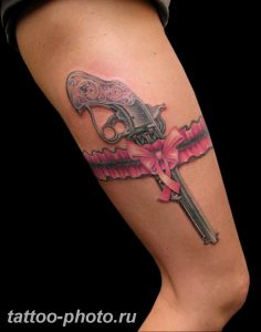 фото тату револьвер 24.12.2018 №275 - photo tattoo revolver - tattoo-photo.ru