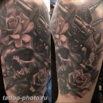 фото тату револьвер 24.12.2018 №316 - photo tattoo revolver - tattoo-photo.ru