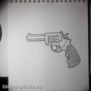 фото тату револьвер 24.12.2018 №336 - photo tattoo revolver - tattoo-photo.ru