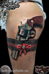 фото тату револьвер 24.12.2018 №344 - photo tattoo revolver - tattoo-photo.ru