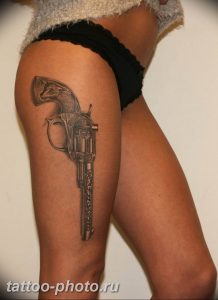 фото тату револьвер 24.12.2018 №356 - photo tattoo revolver - tattoo-photo.ru