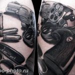 фото тату револьвер 24.12.2018 №374 - photo tattoo revolver - tattoo-photo.ru