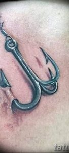 фото тату рыбацкий крючек 08.02.2019 №133 - photo tattoo fishing hook - tattoo-photo.ru
