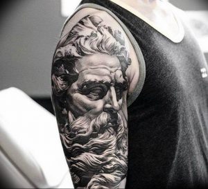 Фото римских тату 27.02.2019 №003 - Photos of Roman tattoo - tattoo-photo.ru