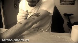 фото тату хэндпоук 15.02.2019 №013 - handpoke tattoo photo - tattoo-photo.ru