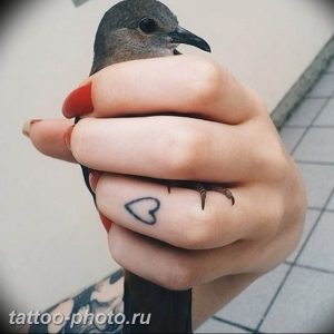 фото тату хэндпоук 15.02.2019 №074 - handpoke tattoo photo - tattoo-photo.ru