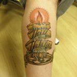фото тату горящая свеча 20.03.2019 №036 - tattoo burning candle - tattoo-photo.ru