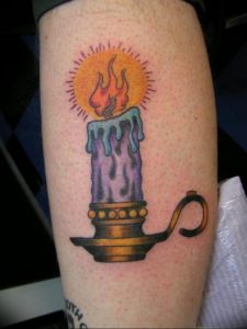 фото тату горящая свеча 20.03.2019 №018 - tattoo burning candle - tattoo-photo.ru