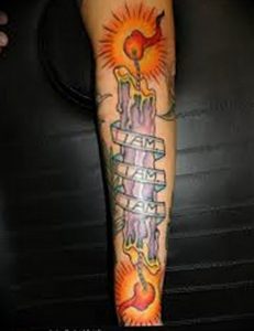 фото тату горящая свеча 20.03.2019 №032 - tattoo burning candle - tattoo-photo.ru