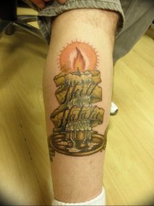 фото тату горящая свеча 20.03.2019 №036 - tattoo burning candle - tattoo-photo.ru
