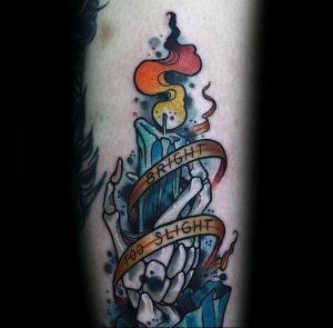 фото тату горящая свеча 20.03.2019 №053 - tattoo burning candle - tattoo-photo.ru