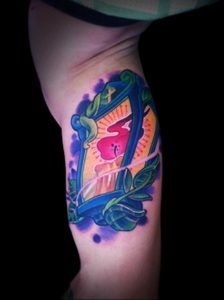 фото тату горящая свеча 20.03.2019 №078 - tattoo burning candle - tattoo-photo.ru