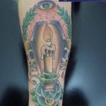 фото тату горящая свеча 20.03.2019 №094 - tattoo burning candle - tattoo-photo.ru