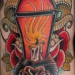 фото тату горящая свеча 20.03.2019 №113 - tattoo burning candle - tattoo-photo.ru