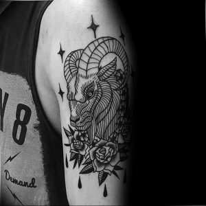 фото тату козерог 05.03.2019 №030 - photo tattoo ibex - tattoo-photo.ru