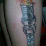 фото тату свеча зажигания 20.03.2019 №014 - tattoo spark plug - tattoo-photo.ru