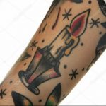 фото тату свечка 20.03.2019 №021 - tattoo candle - tattoo-photo.ru