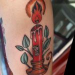 фото тату со свечой 20.03.2019 №079 - candle tattoo - tattoo-photo.ru