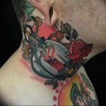 фото тату фонарь со свечой 20.03.2019 №023 - tattoo lantern with a candle - tattoo-photo.ru