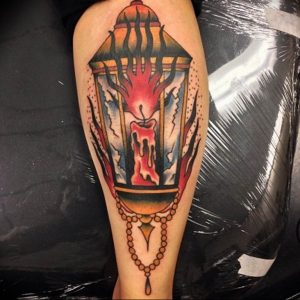 фото тату фонарь со свечой 20.03.2019 №105 - tattoo lantern with a candle - tattoo-photo.ru