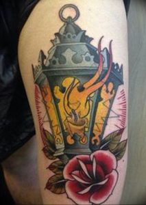 фото тату фонарь со свечой 20.03.2019 №119 - tattoo lantern with a candle - tattoo-photo.ru