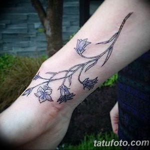Фото тату цветок колокольчики 15.04.2019 №002 - ideas flower bells tattoo - tattoo-photo.ru
