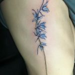 Фото тату цветок колокольчики 15.04.2019 №003 - ideas flower bells tattoo - tattoo-photo.ru