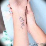Фото тату цветок колокольчики 15.04.2019 №006 - ideas flower bells tattoo - tattoo-photo.ru