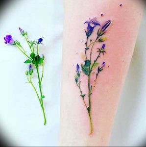Фото тату цветок колокольчики 15.04.2019 №042 - ideas flower bells tattoo - tattoo-photo.ru