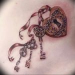фото тату Ключ 03.05.2019 №301 - tattoo key - tattoo-photo.ru