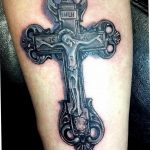 фото тату Распятие 01.05.2019 №097 - crucifix tattoo - tattoo-photo.ru