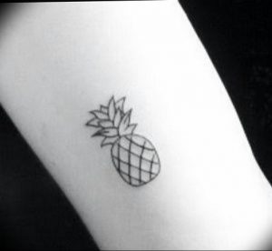 фото тату ананас 24.04.2019 №017 - tattoo pineapple - tattoo-photo.ru