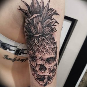 фото тату ананас 24.04.2019 №059 - tattoo pineapple - tattoo-photo.ru